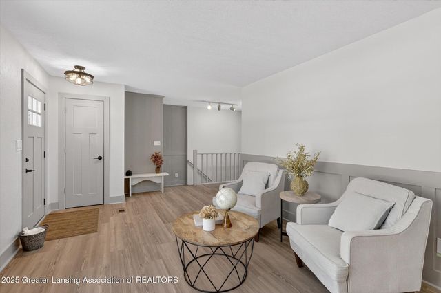 5581 Woodville Road, Haslett, MI 48840