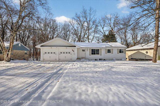 5581 Woodville Road, Haslett, MI 48840