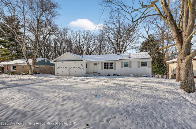 5581 Woodville Road, Haslett, MI 48840