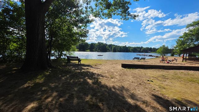 345 Ridgewood Road, West Hartford, CT 06107