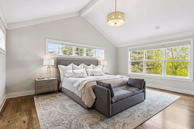 5116 Skyline Drive, Edina, MN 55436