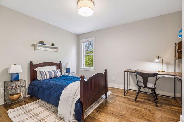 5116 Skyline Drive, Edina, MN 55436