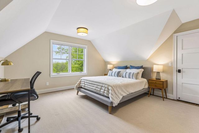 5116 Skyline Drive, Edina, MN 55436