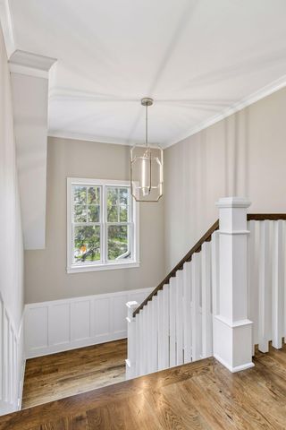 5116 Skyline Drive, Edina, MN 55436