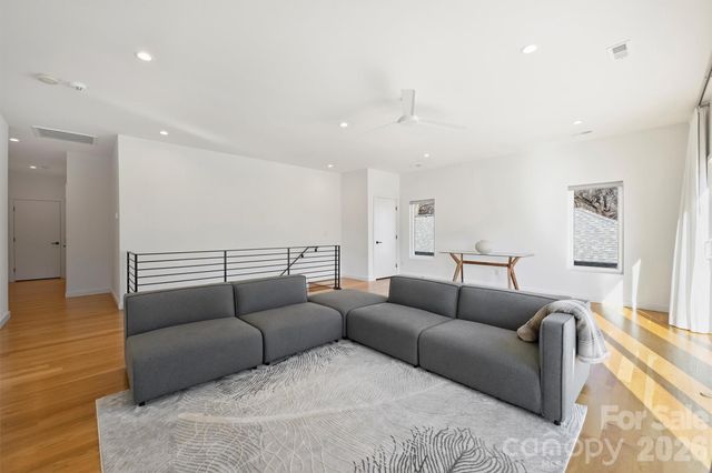 1609 Pegram Street, Charlotte, NC 28205