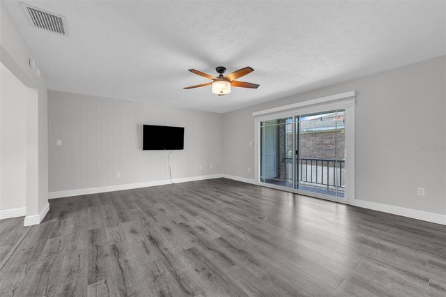 4214 LAKE UNDERHILL ROAD C, Orlando, FL 32803