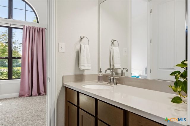 1216 Scenic Oaks Dr, Georgetown, TX 78628