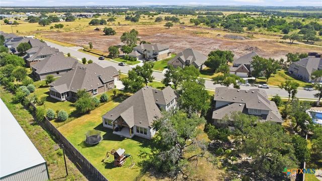 1216 Scenic Oaks Dr, Georgetown, TX 78628