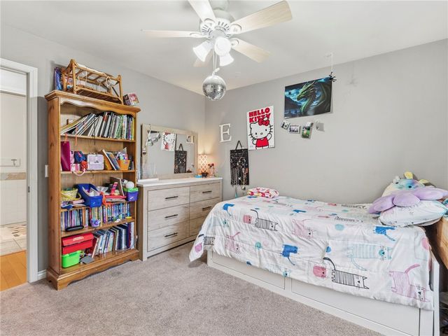 57 Chelmsworth Drive, Bella Vista, AR 72715