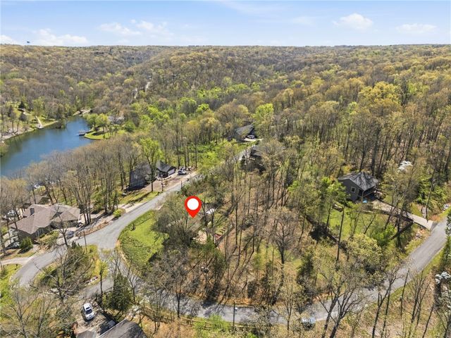 57 Chelmsworth Drive, Bella Vista, AR 72715