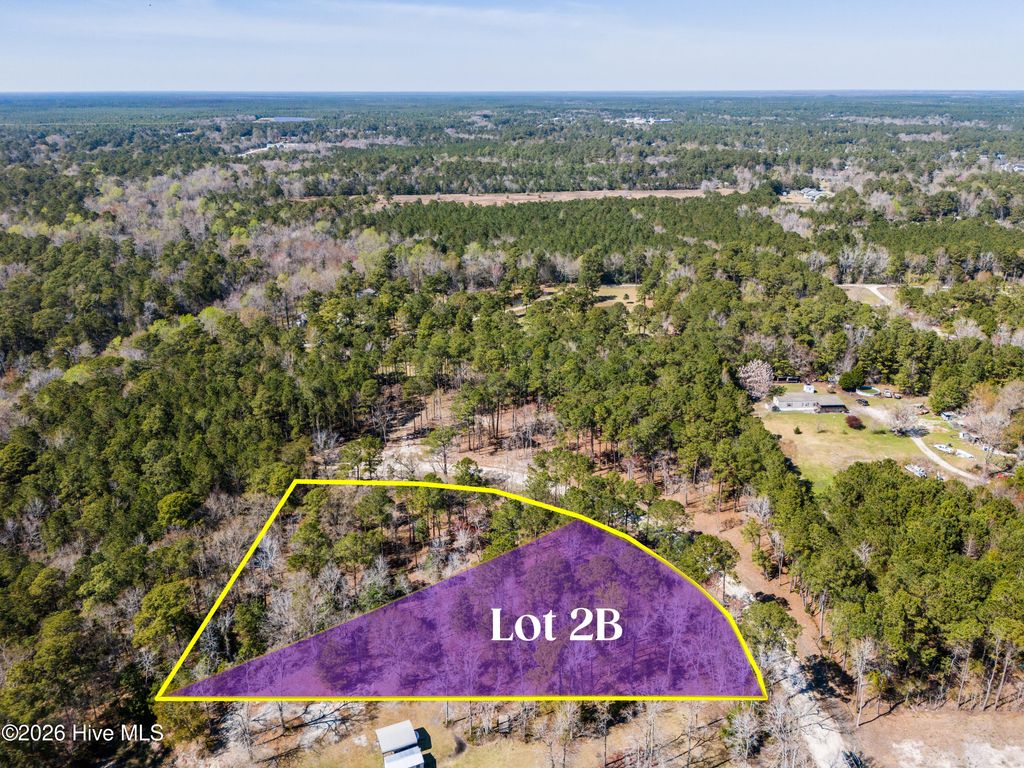 L2 Crystal Court, Hampstead, NC 28443
