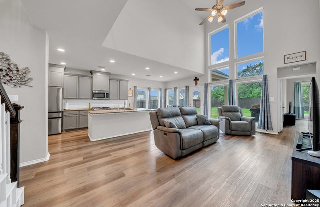 9603 Safe Hollow, San Antonio, TX 78254