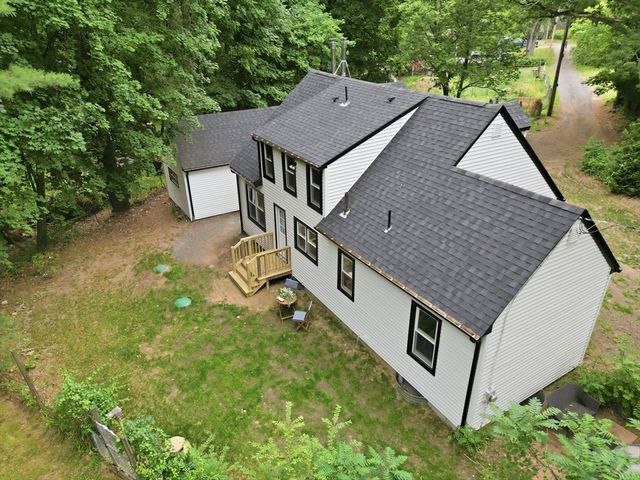 26 Wood Rd Ext, Westfield, MA 01085