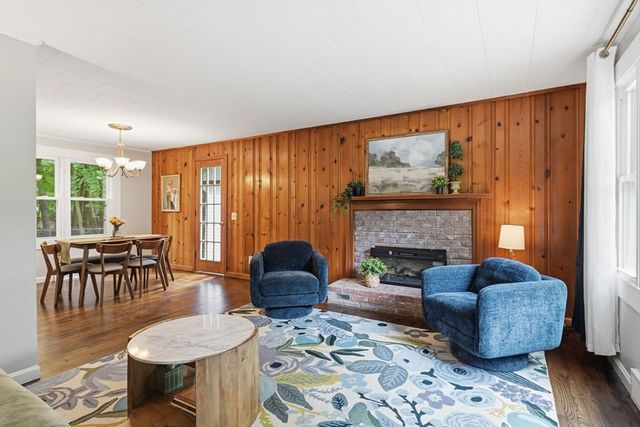 26 Wood Rd Ext, Westfield, MA 01085