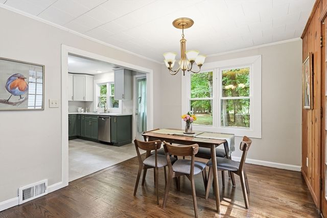26 Wood Rd Ext, Westfield, MA 01085