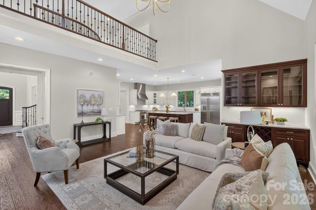8718 Thornbury Place, Waxhaw, NC 28173