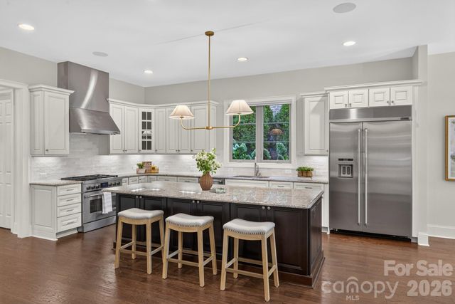 8718 Thornbury Place, Waxhaw, NC 28173