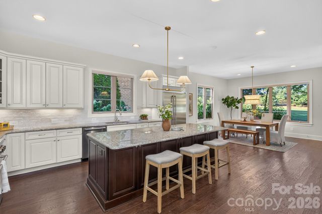 8718 Thornbury Place, Waxhaw, NC 28173