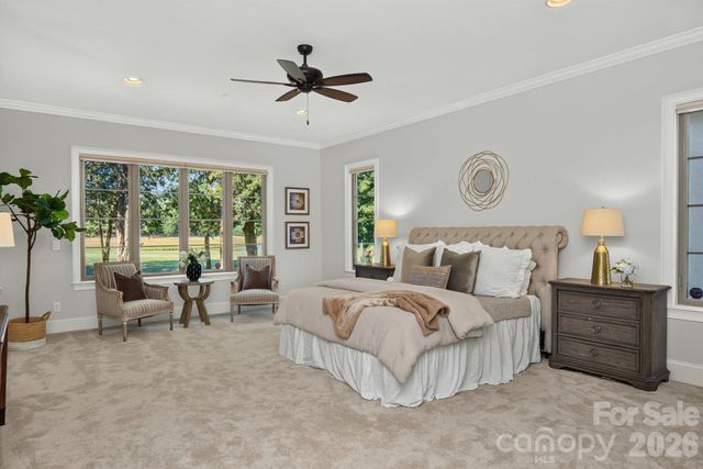 8718 Thornbury Place, Waxhaw, NC 28173