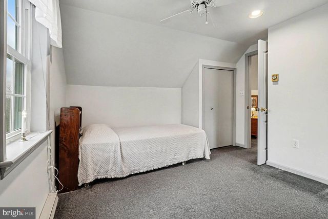 206 JOYCE DR, Lititz, PA 17543