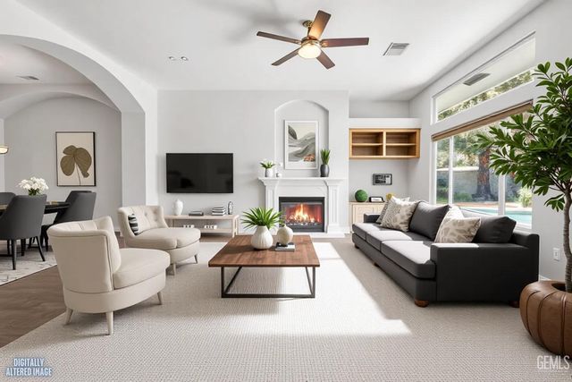 10918 Rosslyn Lane, Bakersfield, CA 93311