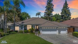 10918 Rosslyn Lane, Bakersfield, CA 93311