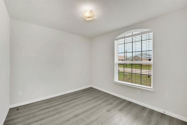 170 Kennedy Drive, Venus, TX 76084