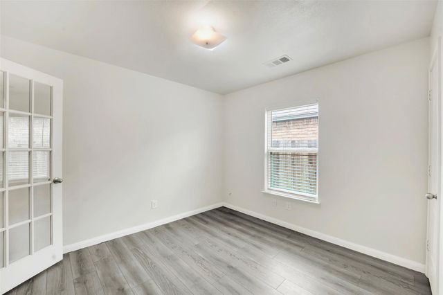 170 Kennedy Drive, Venus, TX 76084