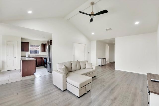 170 Kennedy Drive, Venus, TX 76084