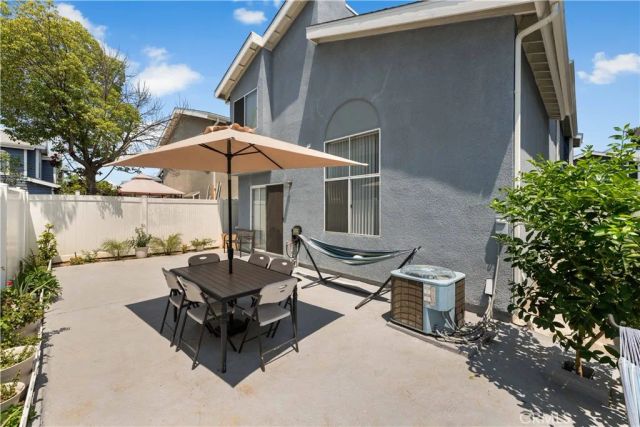 9228 Ventana Lane, North Hills, CA 91343