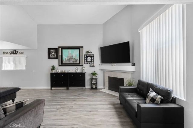 9228 Ventana Lane, North Hills, CA 91343