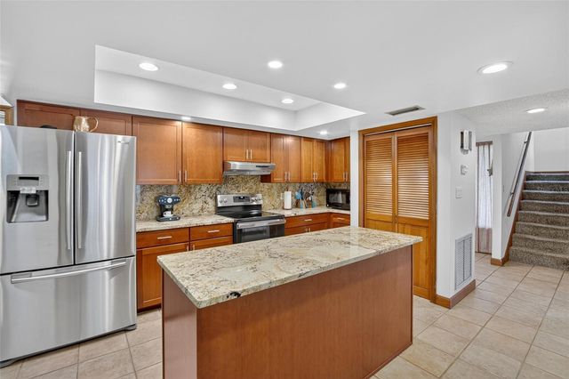 1615 TEAKWOOD DRIVE, Plant City, FL 33563