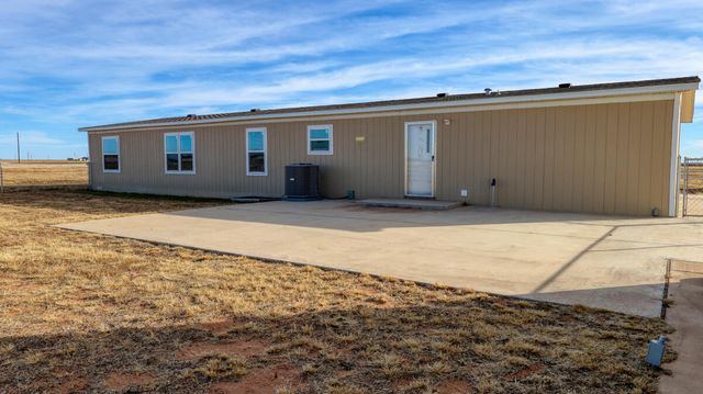 508 Sage Road, Tahoka, TX 79373