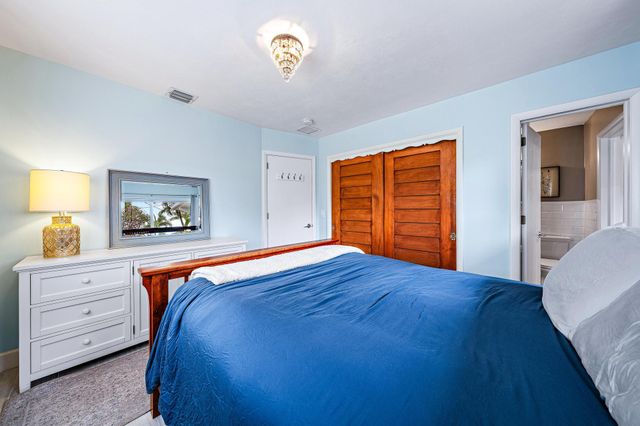 1869 Circle Drive, North Palm Beach, FL 33408