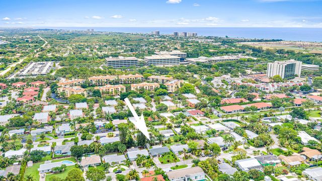 1869 Circle Drive, North Palm Beach, FL 33408