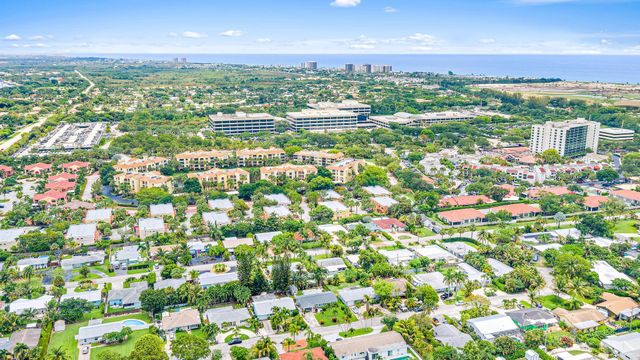 1869 Circle Drive, North Palm Beach, FL 33408