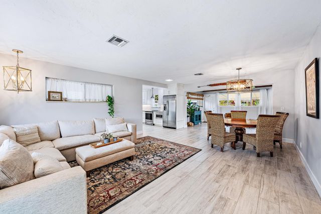 1869 Circle Drive, North Palm Beach, FL 33408