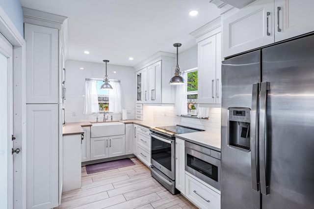 1869 Circle Drive, North Palm Beach, FL 33408