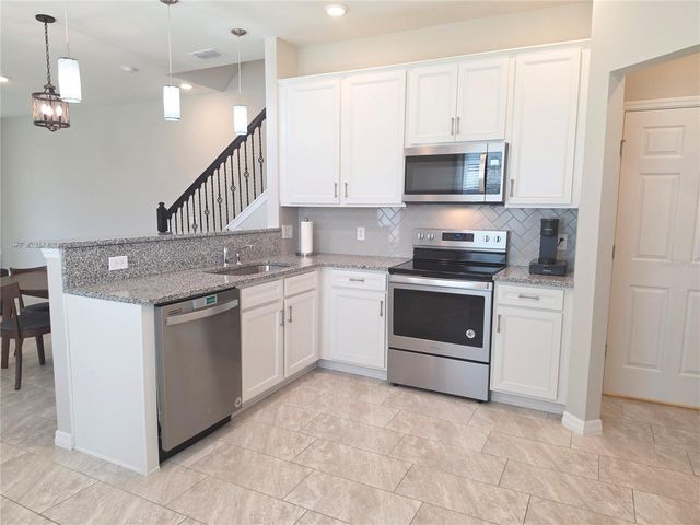 3866 GRASSLAND DRIVE, Orlando, FL 32824