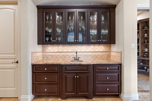 410 Bentley Mnr, Shavano Park, TX 78249