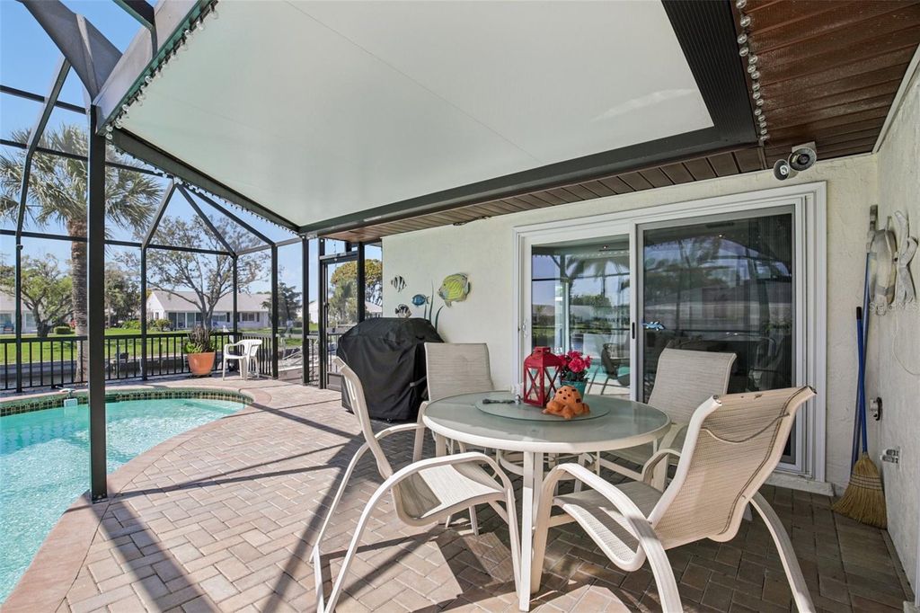 Image 25 of property listing at 4532 BIMINI DRIVE, Bradenton, FL 34210