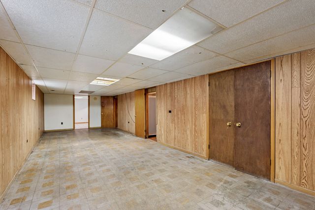 5906 Capulina Avenue, Morton Grove, IL 60053