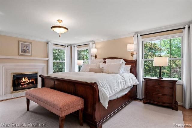 6280 Dakota Circle, Bloomfield Hills, MI 48301