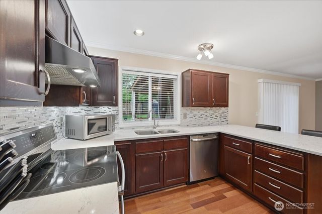 910 135th Street SW, Everett, WA 98204