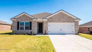 34 Silo Lane, Byhalia, MS 38611