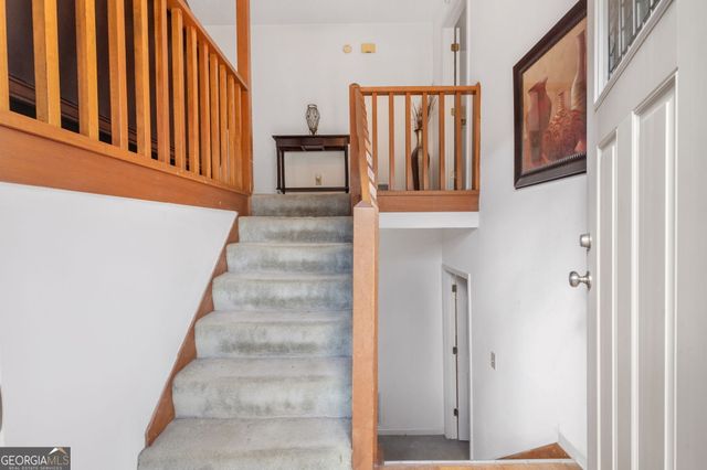 2203 Clarendon Court NE, Conyers, GA 30012