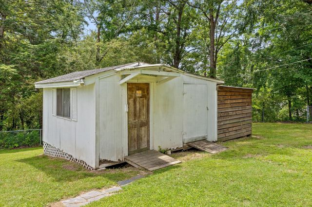 6557 Esquire Lane, Hixson, TN 37343