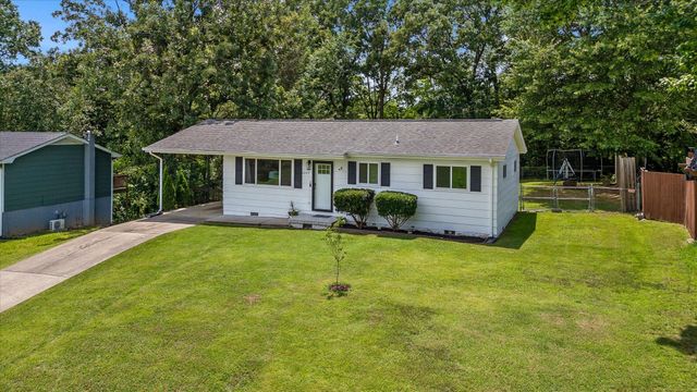 6557 Esquire Lane, Hixson, TN 37343