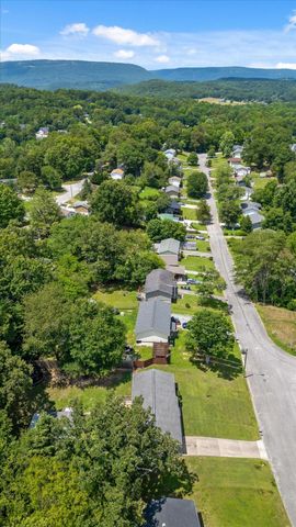 6557 Esquire Lane, Hixson, TN 37343