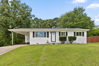 6557 Esquire Lane, Hixson, TN 37343